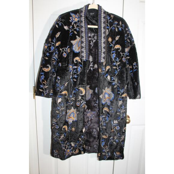 Bl^nk London Roxanne Black Velvet Embroidered Open Front Coat sz M - Picture 2 of 4